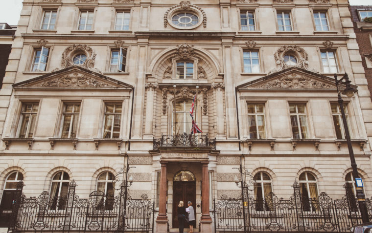 A picture of the front of Dartmouth House